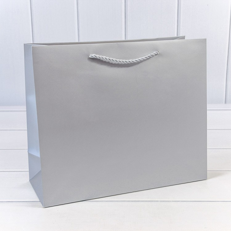 Пакет подарочный "Фактура-890" Серебряный 31*26*12 210г 1/20 1/240 Арт: 000890CA/6